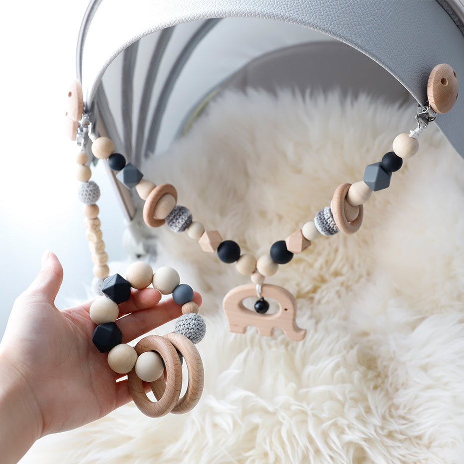 Handgemachtes Babyschnullerkettenset aus Holz